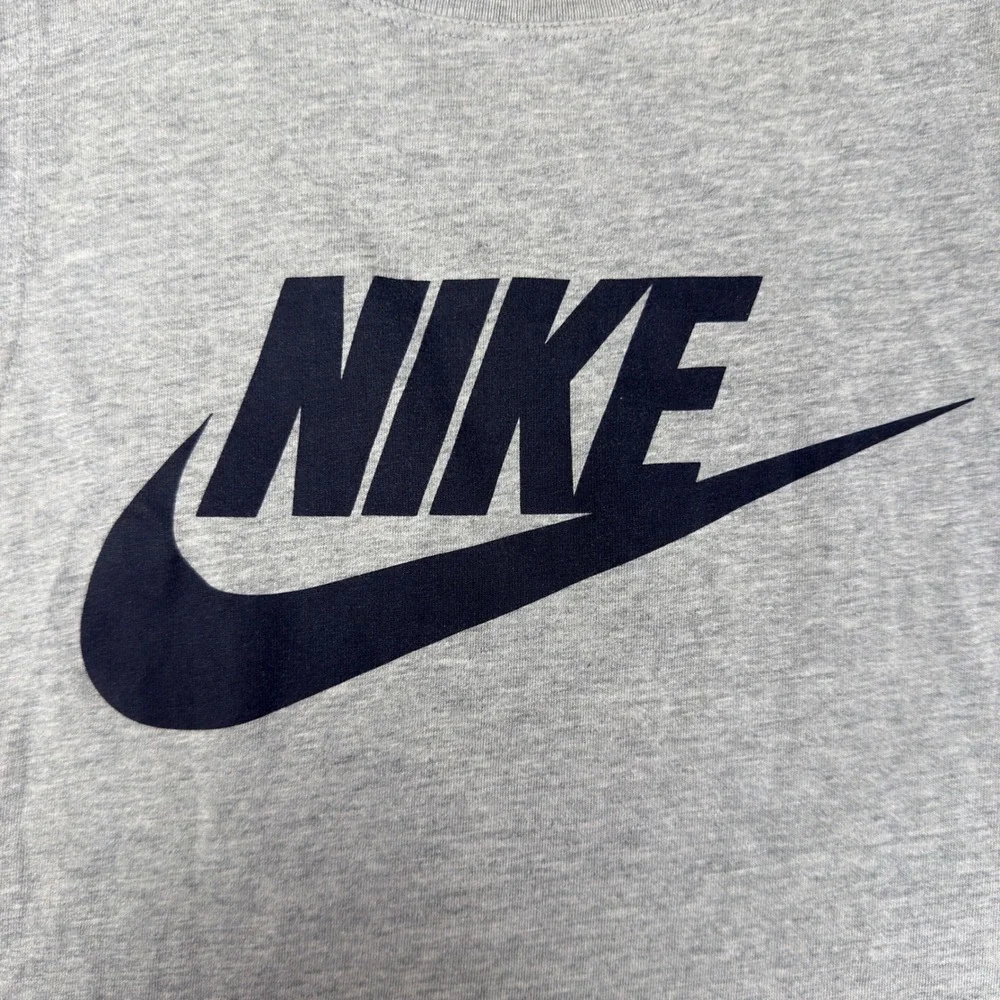 Nike Mens Swoosh Logo Muscle Workout Tank Top Grey Size M